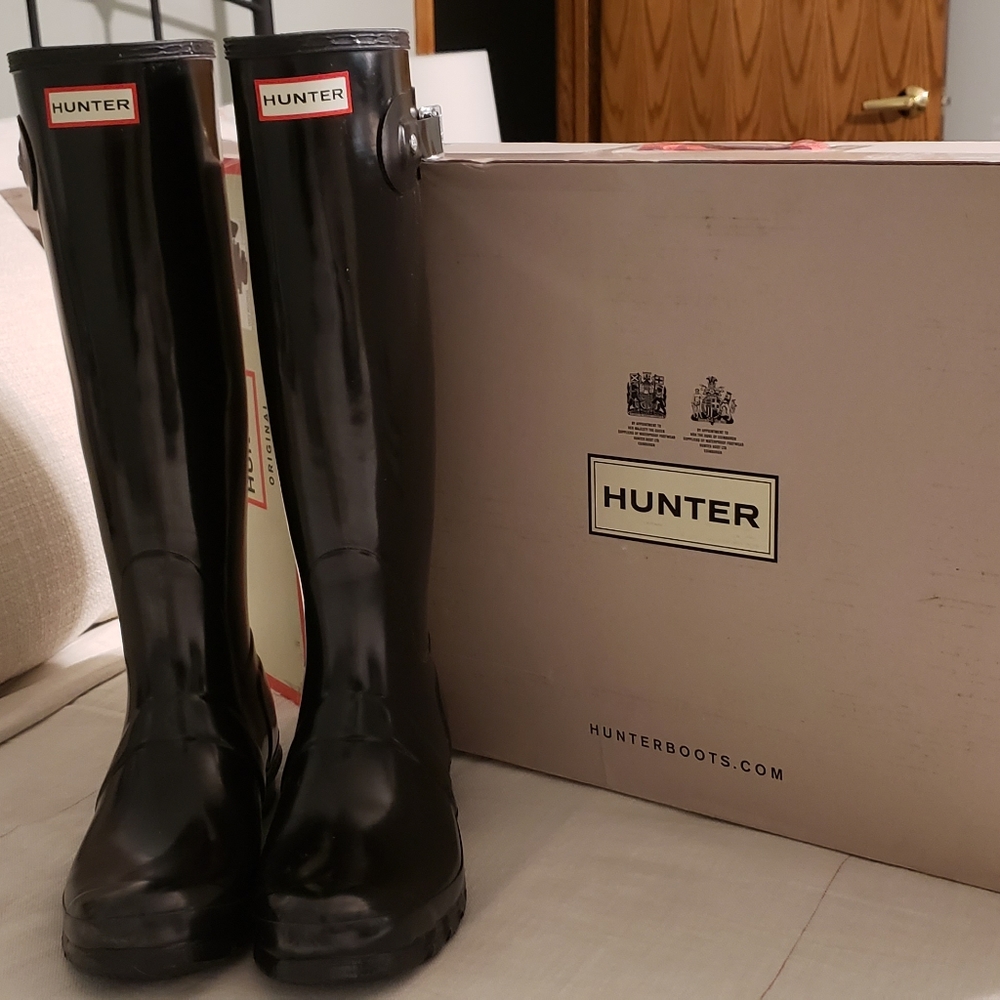 Hunter Original Black gloss rain boots Never worn